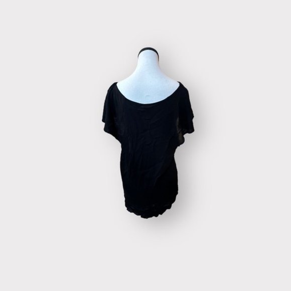 NWOT Women’s Torrid Black Flutter Cross Neck Crepe Top 2 2X 2XL XXL 18 20 - Picture 4 of 8